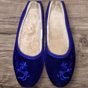 Blue Velvet Embroidered Slippers Size Large